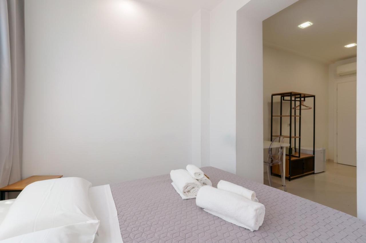 Lumiere Rooms - Eja Sardinia Cagliari Eksteriør billede