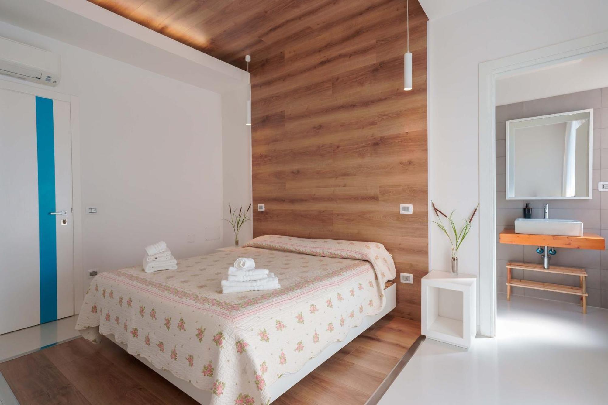 Lumiere Rooms - Eja Sardinia Cagliari Eksteriør billede